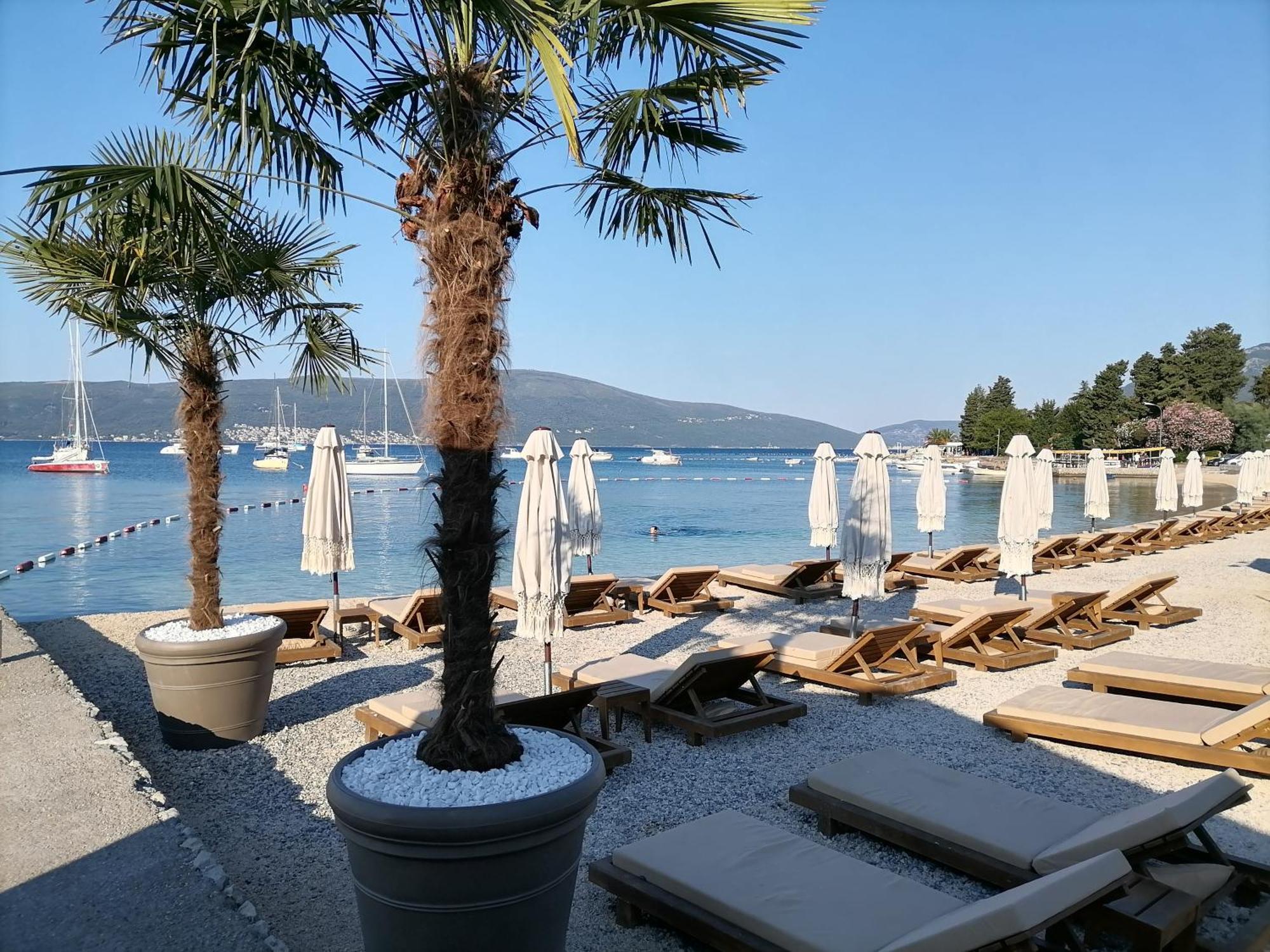 Apartment Casa Sul Mare Tivat Exterior foto